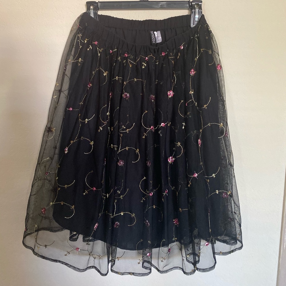 Tulle floral black skirt